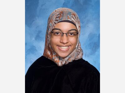 Yonkers Middle High School Valedictorian Sarah Ranginwala